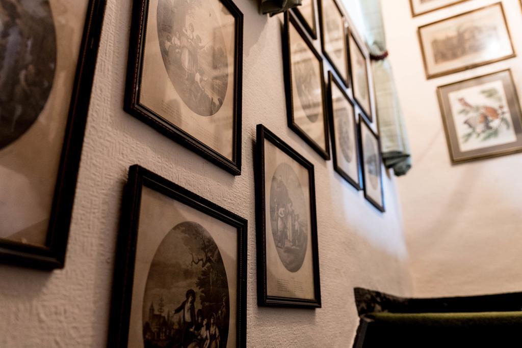 The Dusthole Otel Shepton Mallet Dış mekan fotoğraf